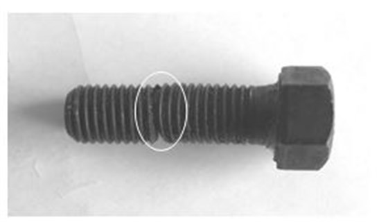 断裂螺栓宏观形貌